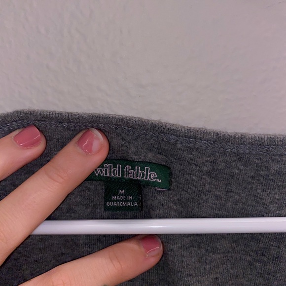 Grey Top - Picture 2 of 2